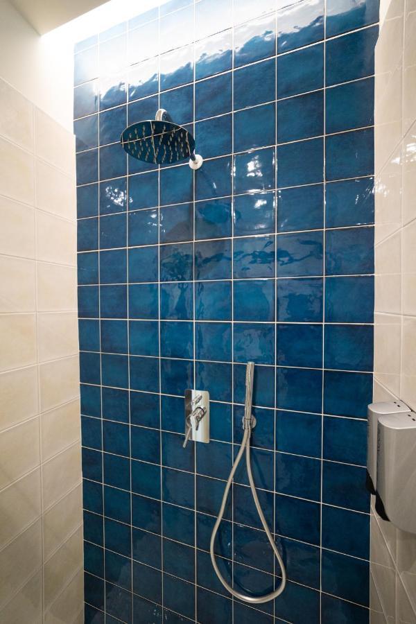 Numisia Guest House Террачина Экстерьер фото
